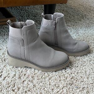 Sonoma Ankle Boots Sz 3